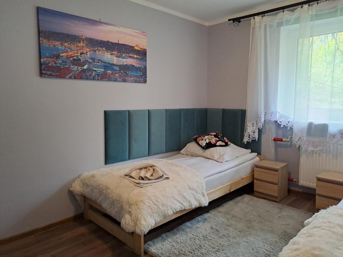Pokoje Goscinne U Grazynki Nowy Sacz Bagian luar foto