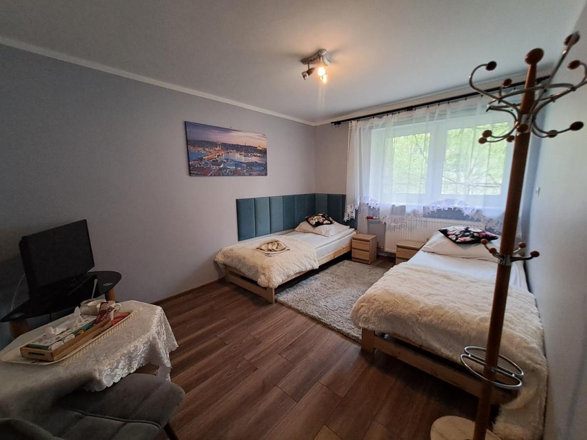 Pokoje Goscinne U Grazynki Nowy Sacz Bagian luar foto